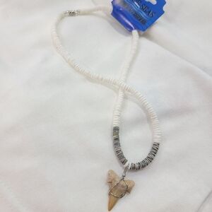White Necklacewith Shark Tooth Pendant